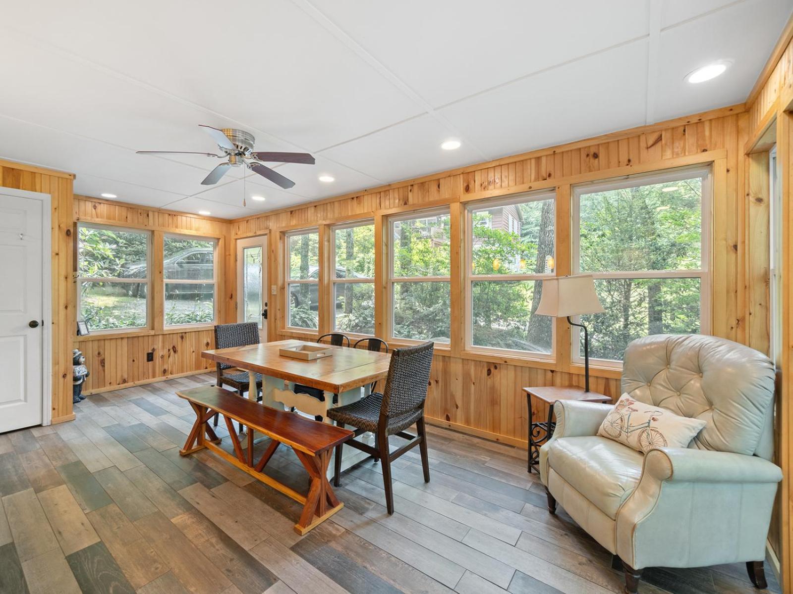 Gingercake Mtn Cottage At Linville Gorge - Wood Burning Fireplace Linville Falls Buitenkant foto
